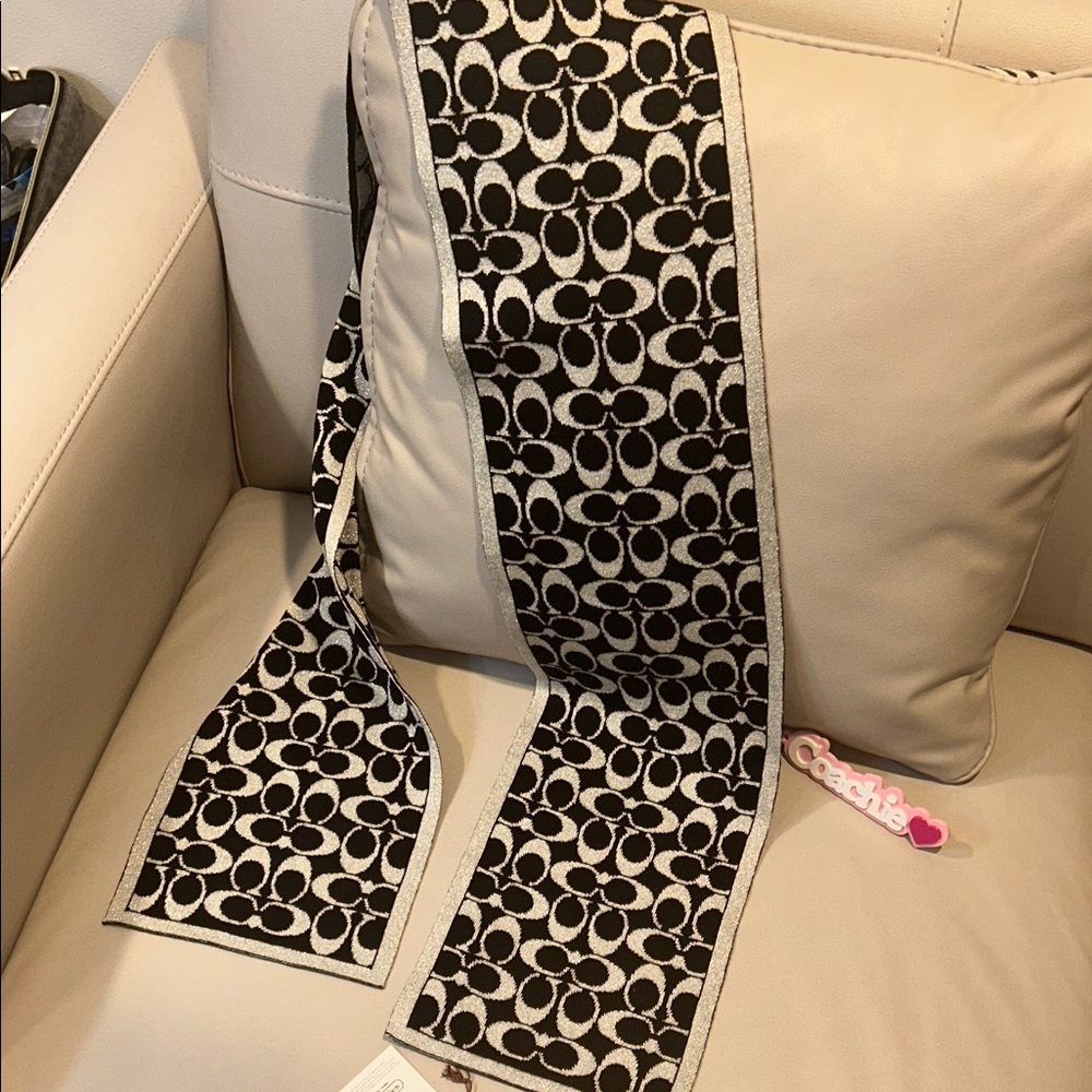 Coach Monogram Black and White Knit Muffler Scarf - Picture 6 of 6